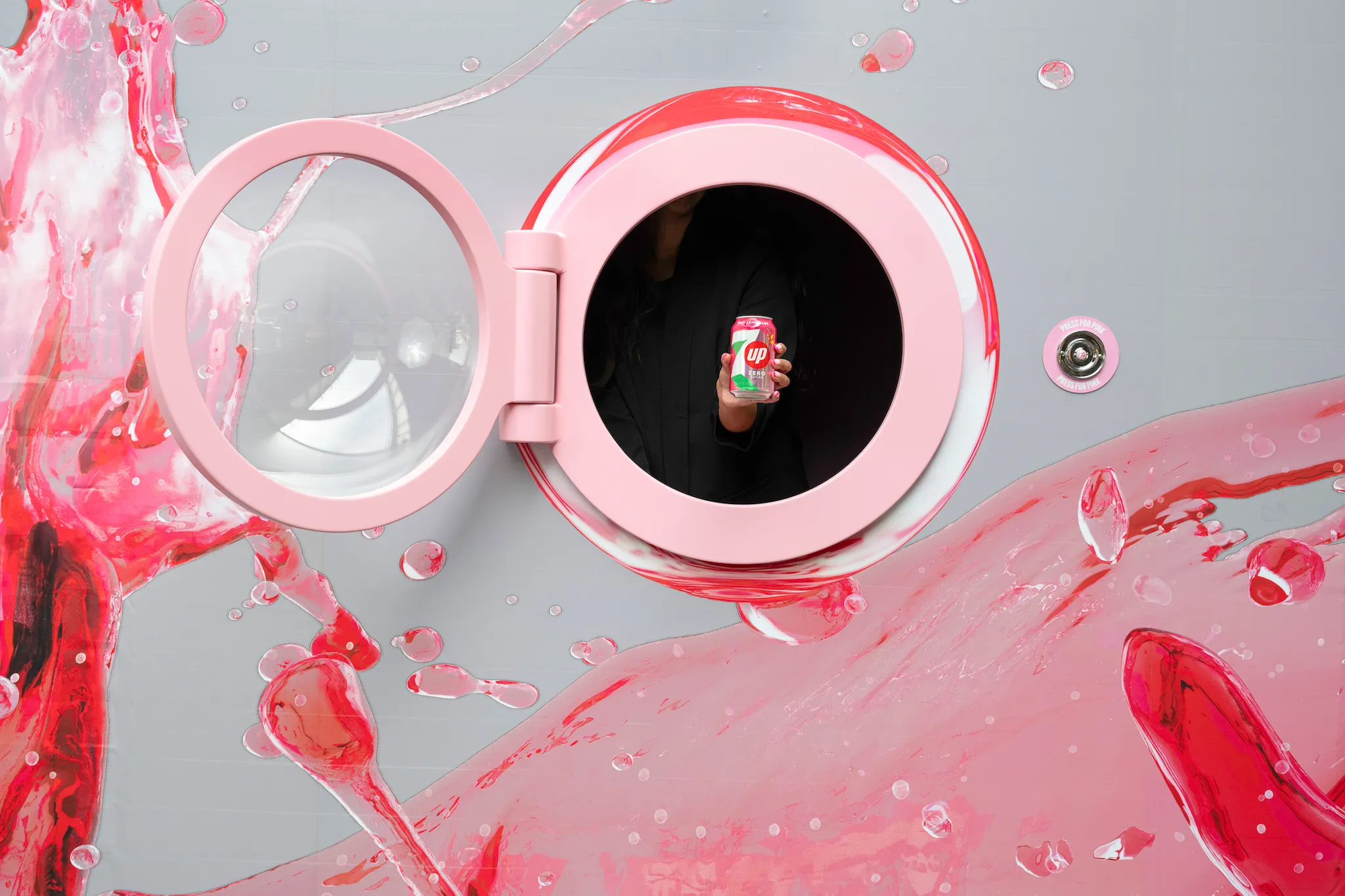 Photograph: 7UP Pink Lemonade