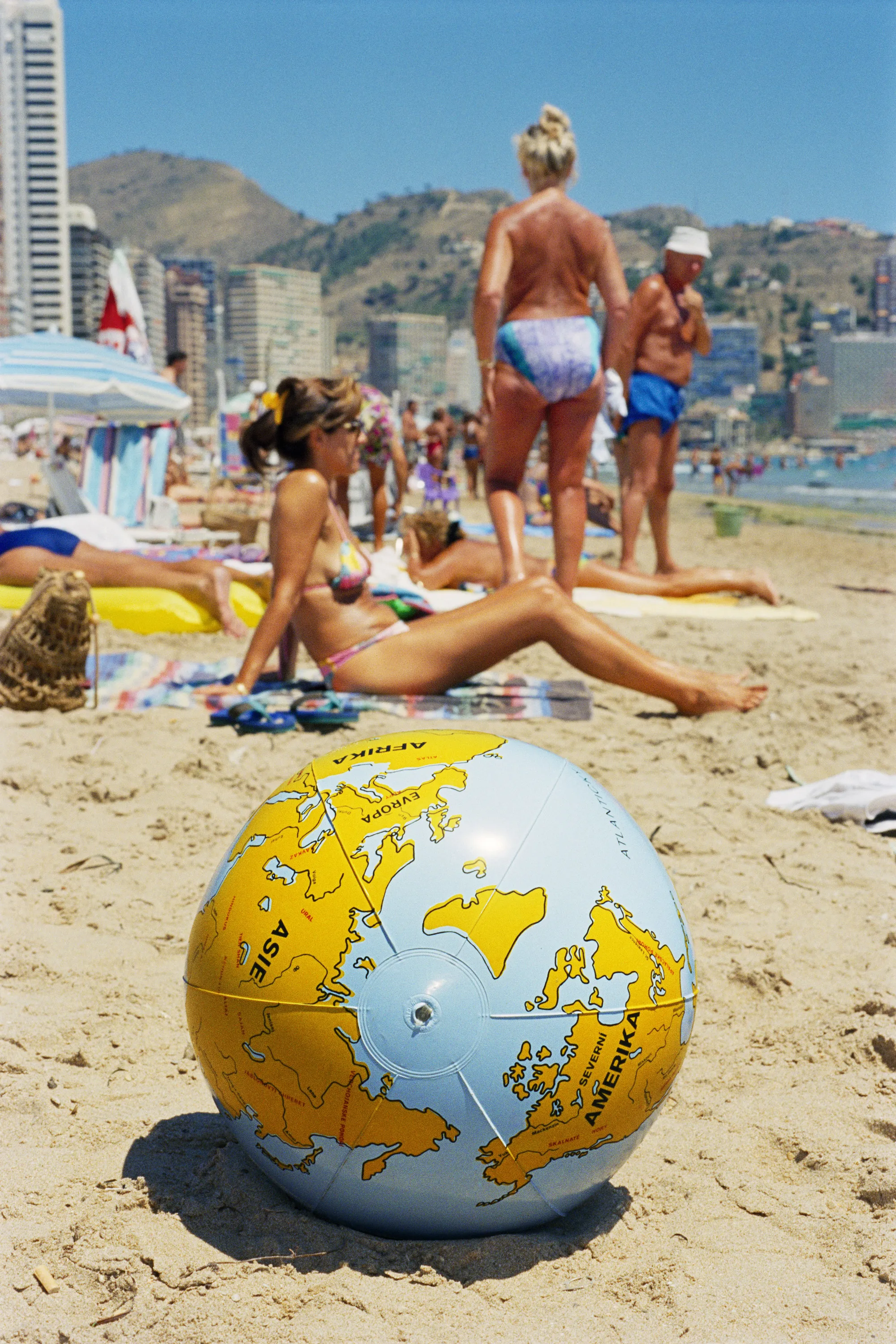 Martin Parr SPAIN. Benidorm 1997 © Martin Parr/Magnum Photos