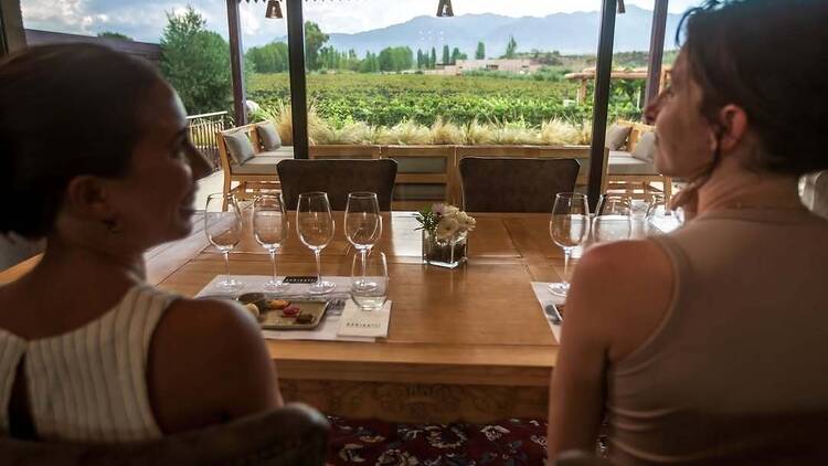 5 Suelos Cocina de Finca, de Durigutti Family Winemakers