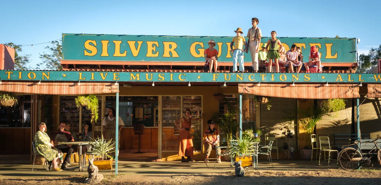 Outback hotel exterior