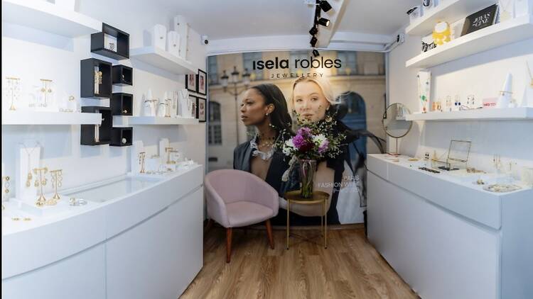 Isela robles joyería