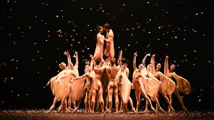 Xuan Cheng and Ma Renjie in Hong Kong Ballet's The Butterfly Lovers