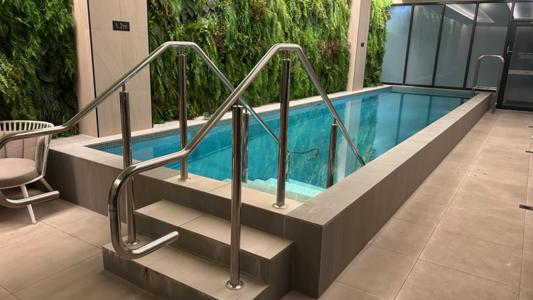 Vibe hotel pool