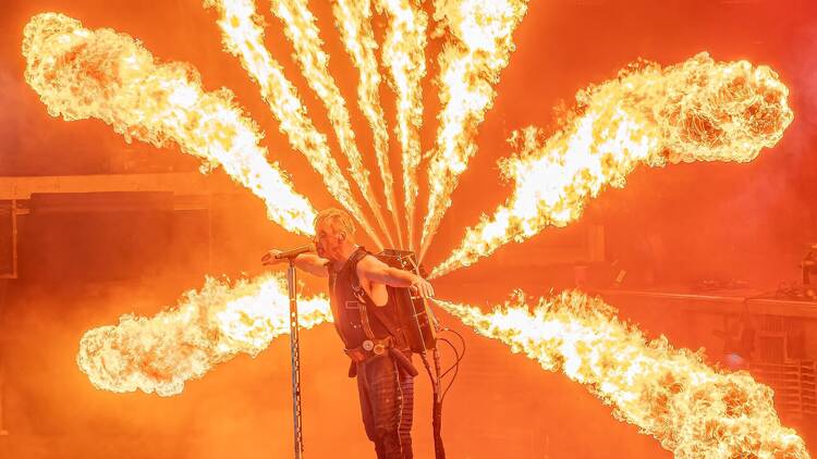 Rammstein in LA: Till Lindemann's Fire Jetpack