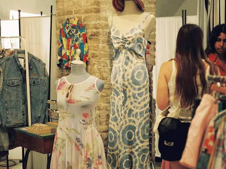 La Petite Parade Vintage Market