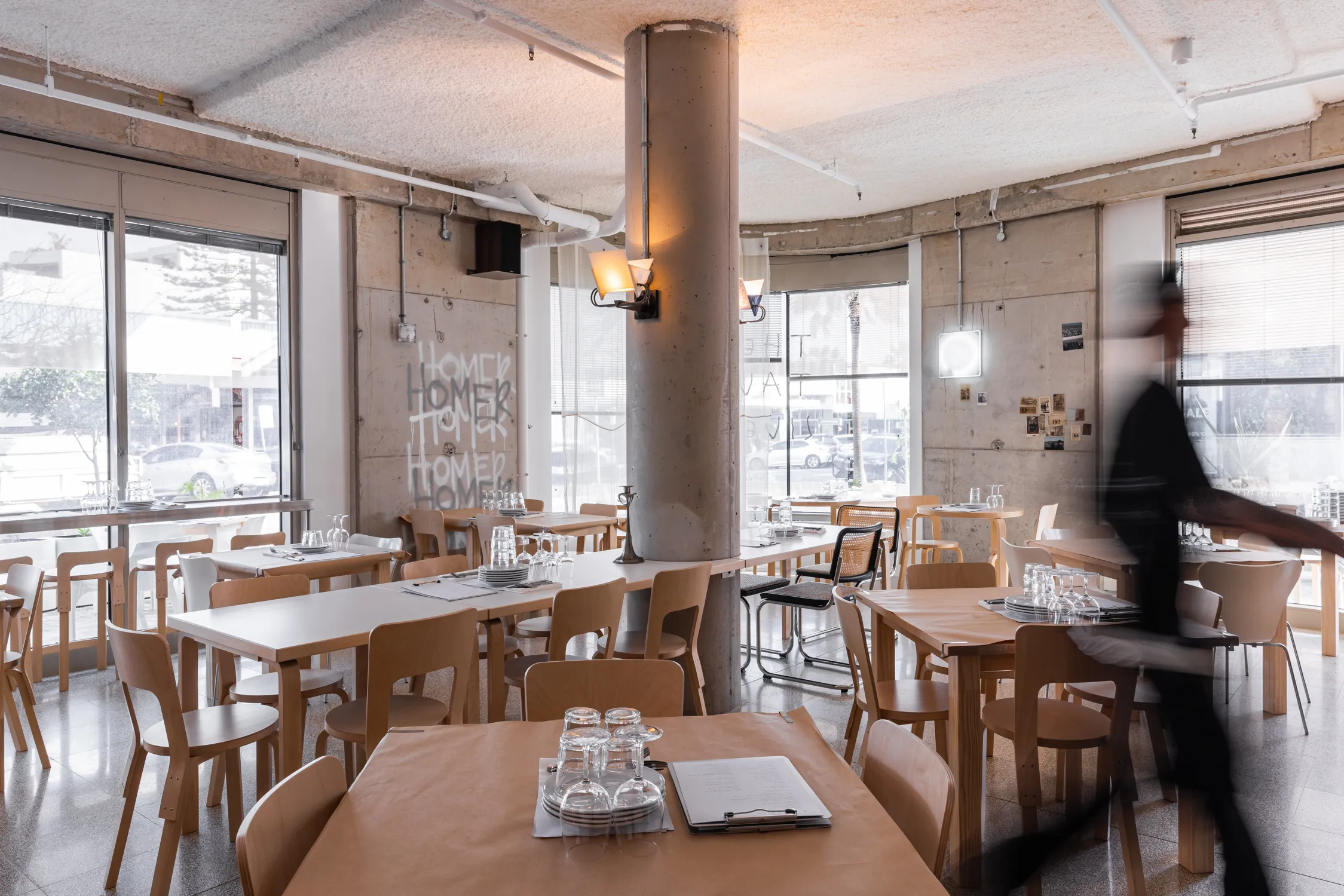 Inside Homer Rogue Taverna