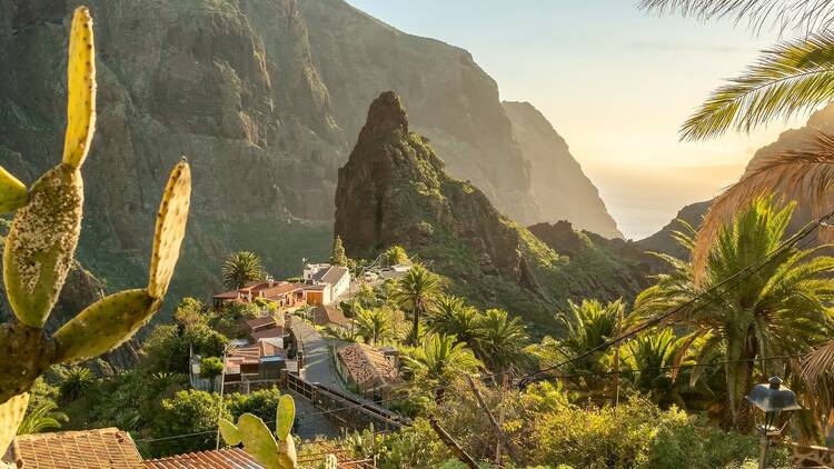 Admire the power of nature in the Canary Islands