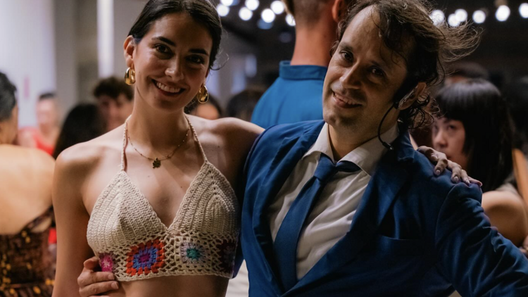 Free tango dance lessons