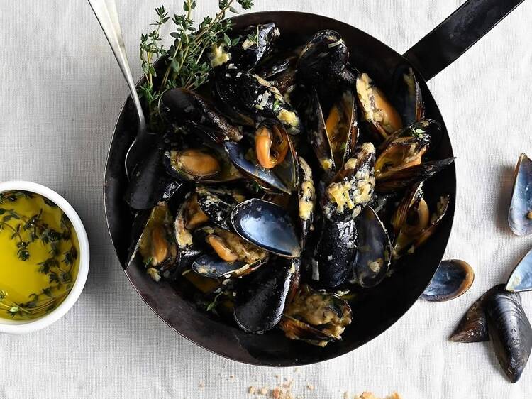 Mussel Monger & Oyster Bar