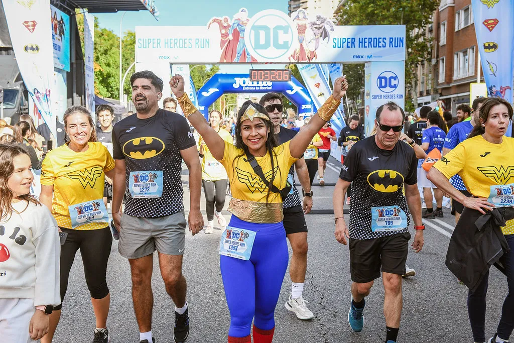 DC Super Heroes Run
