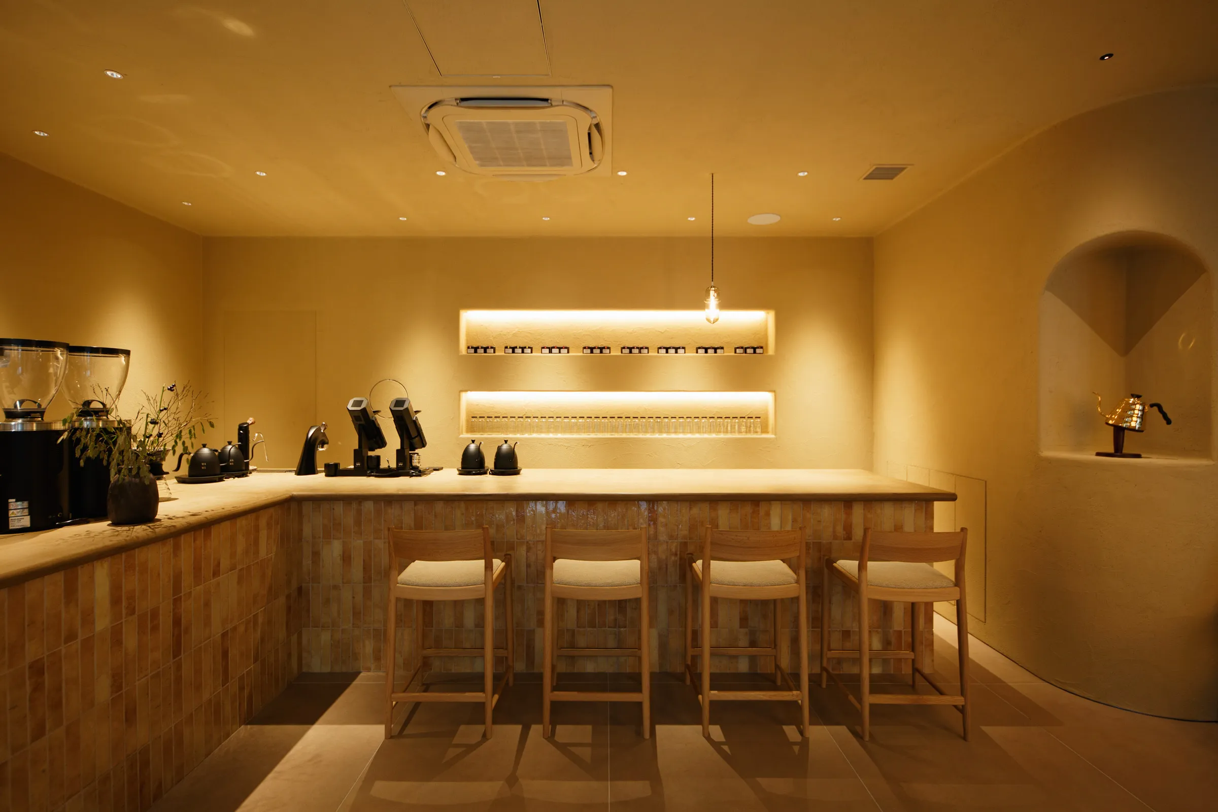 KURO MAME TOKYO