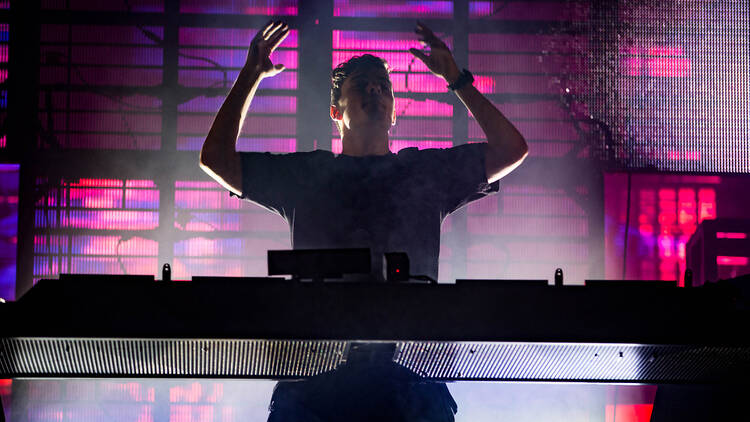 Martin Garrix performing live