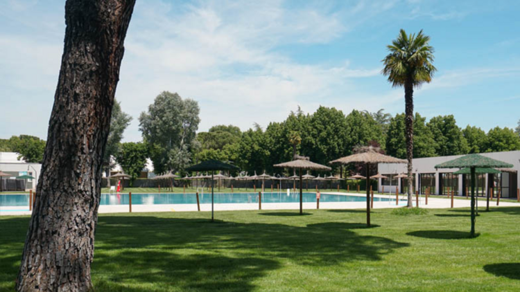 Piscinas Club Deportivo Somontes