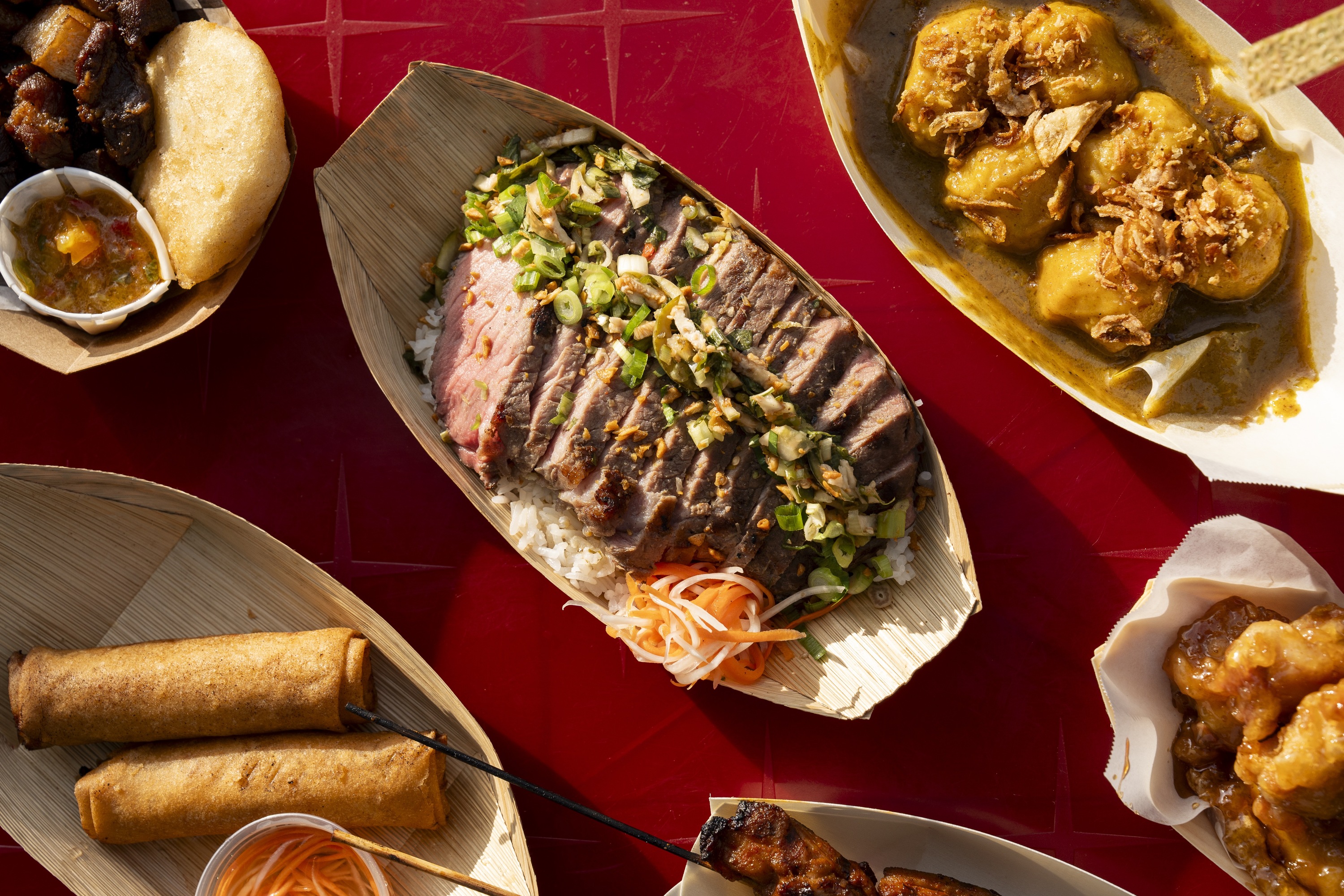 Gigantic beer pong, mouthwatering global dishes and claw machines coming to Montreal Streetfood Festival 2025
