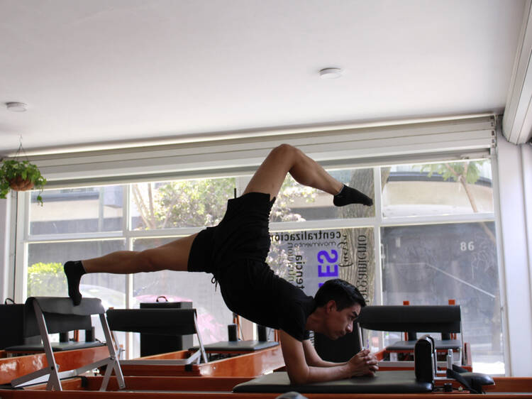 Flow Pilates Studio Reformer Flow Pilates Studio Reformer