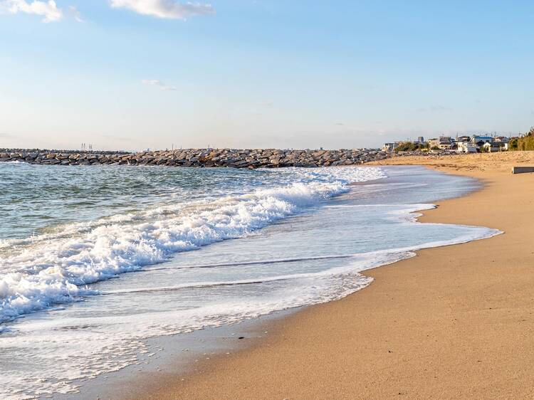 9 best beaches in and near Osaka