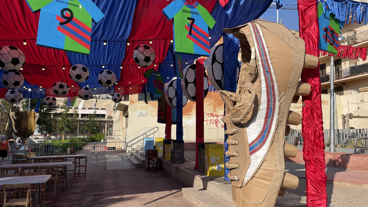 Plaça del Poble Gitano