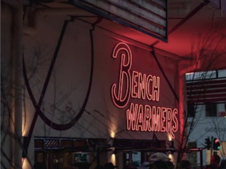 Benchwarmers Sports Bar