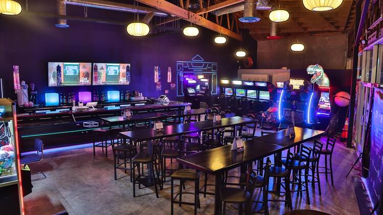 Player One arcade bar