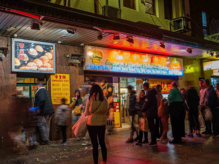 Eat your way through Chinatown on a food tour