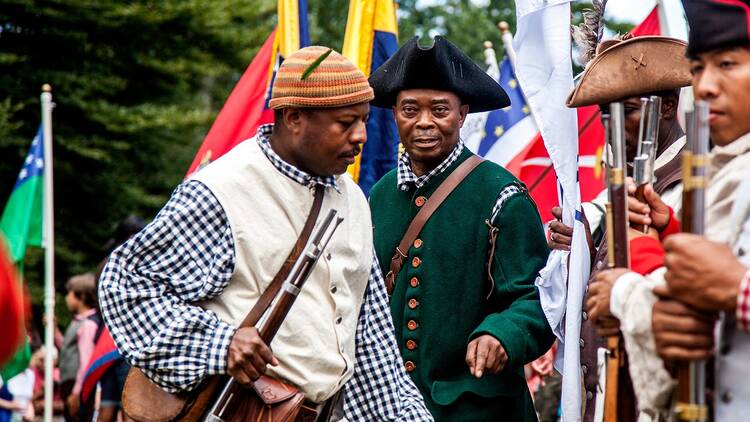 Costumed re-enactors at The Green-Wood Cemetery.