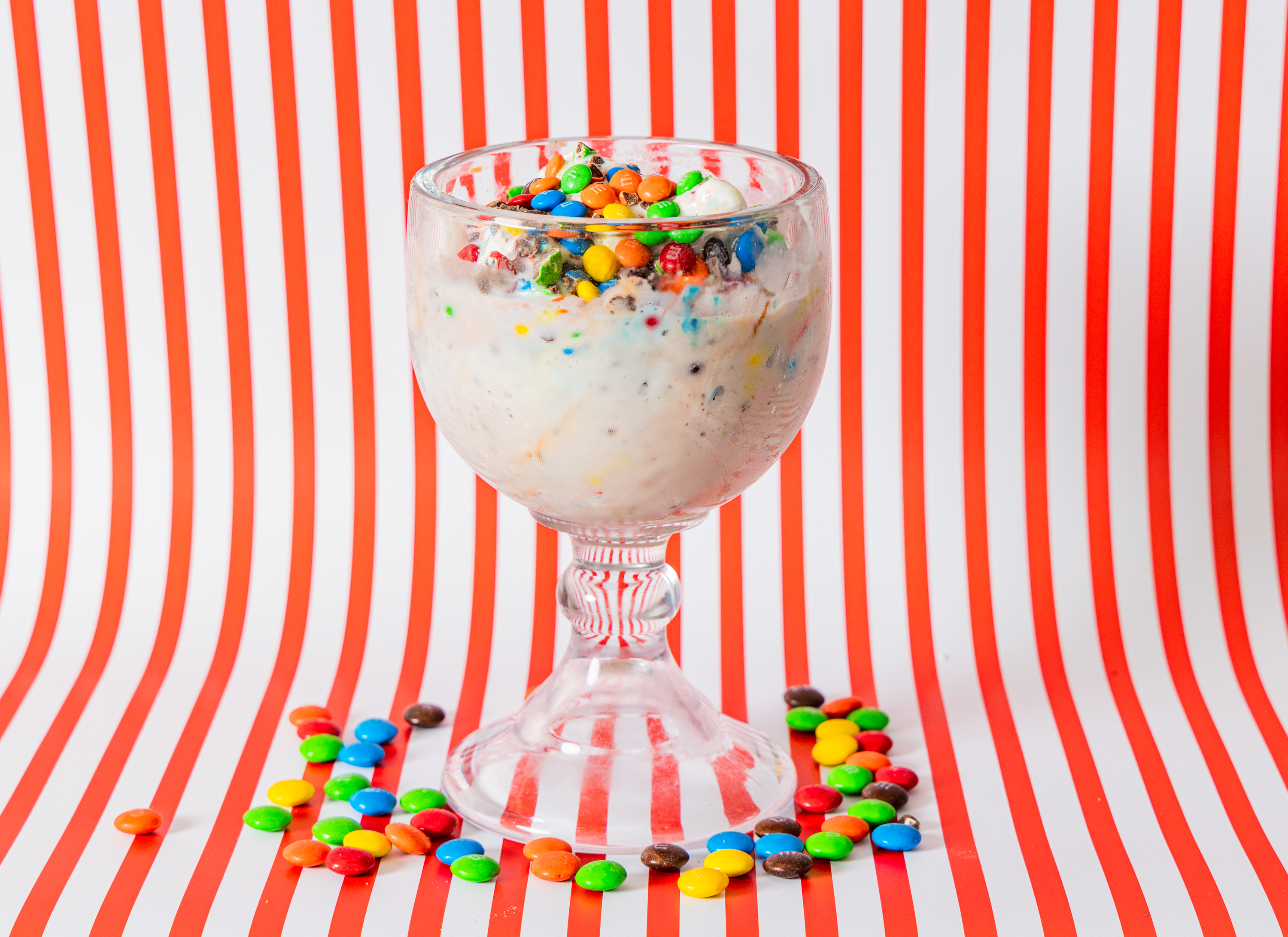 Oberweis in Chicago is Giving Away Free Ice Cream Scoops this Month