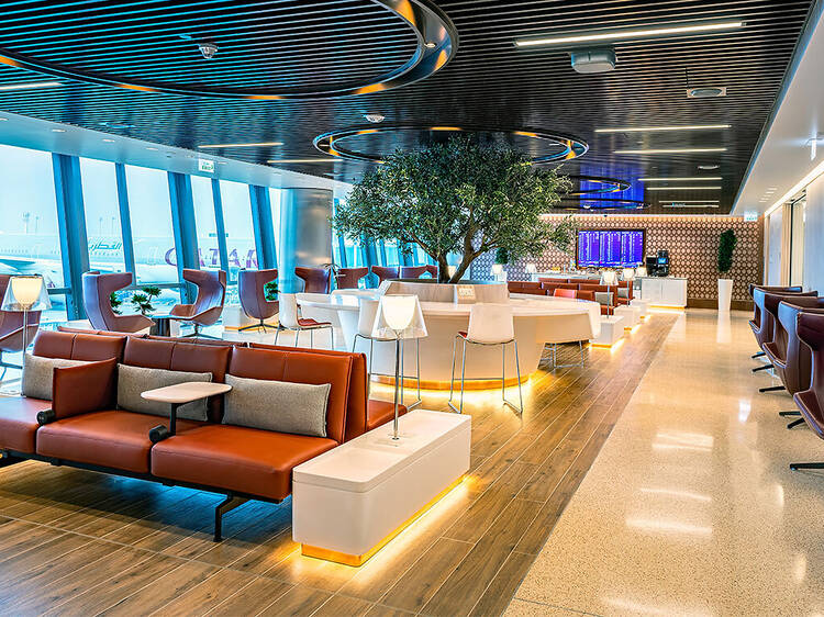 The world’s best airline will unveil its first-ever dedicated lounge in the U.S. at JFK’s new terminal