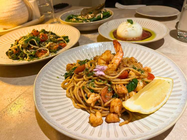 Casa Restaurant