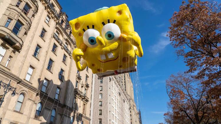 香港首個大型卡通氣球巡遊「Merry Balloon」聖誕登場  匯聚近20人氣角色翱翔維港