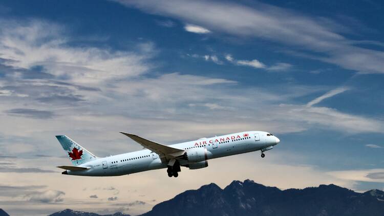 Air Canada announces refund help for passengers impacted by flight attendant strike