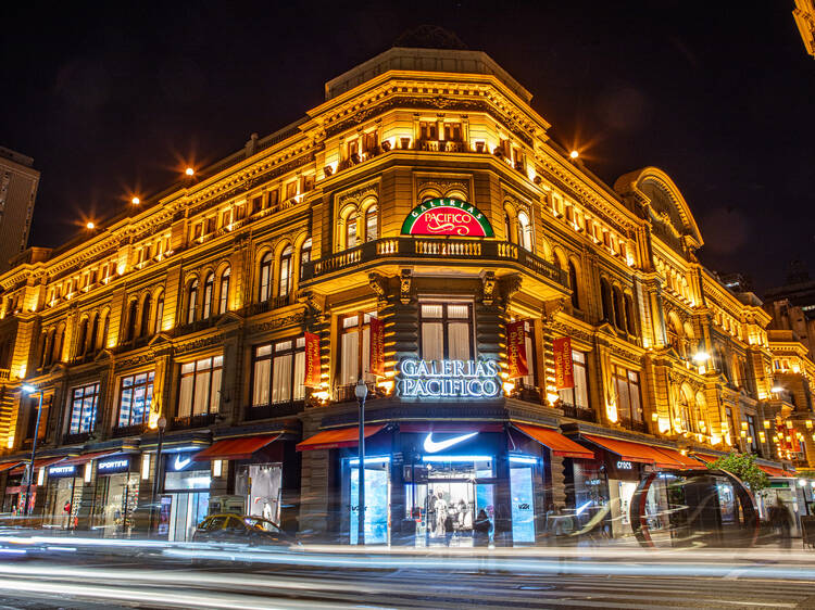 Galerías Pacífico, much more than a Buenos Aires shopping mall Galerías Pacífico, much more than a Buenos Aires shopping mall