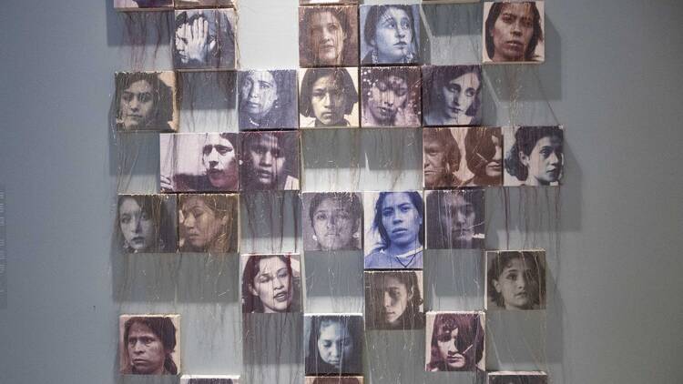 La imagen interceptada de Carla Rippey  Museo Universitario del Chopo