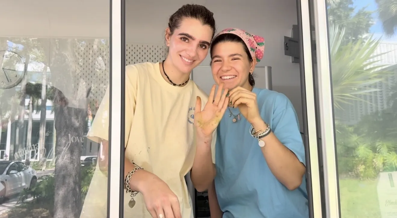 Honey Veil sisters