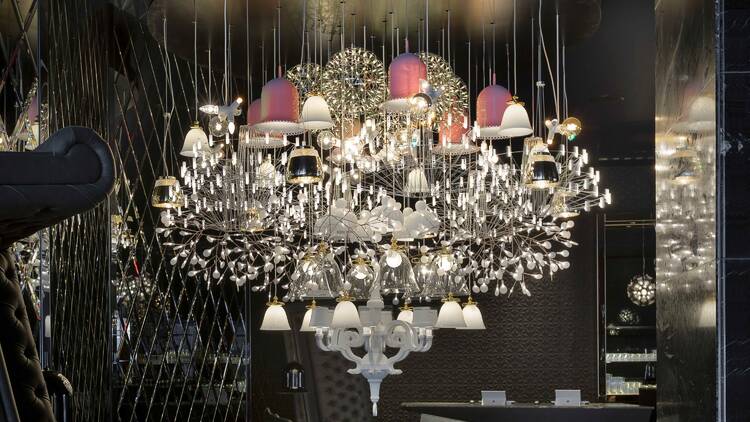 Grand chandelier