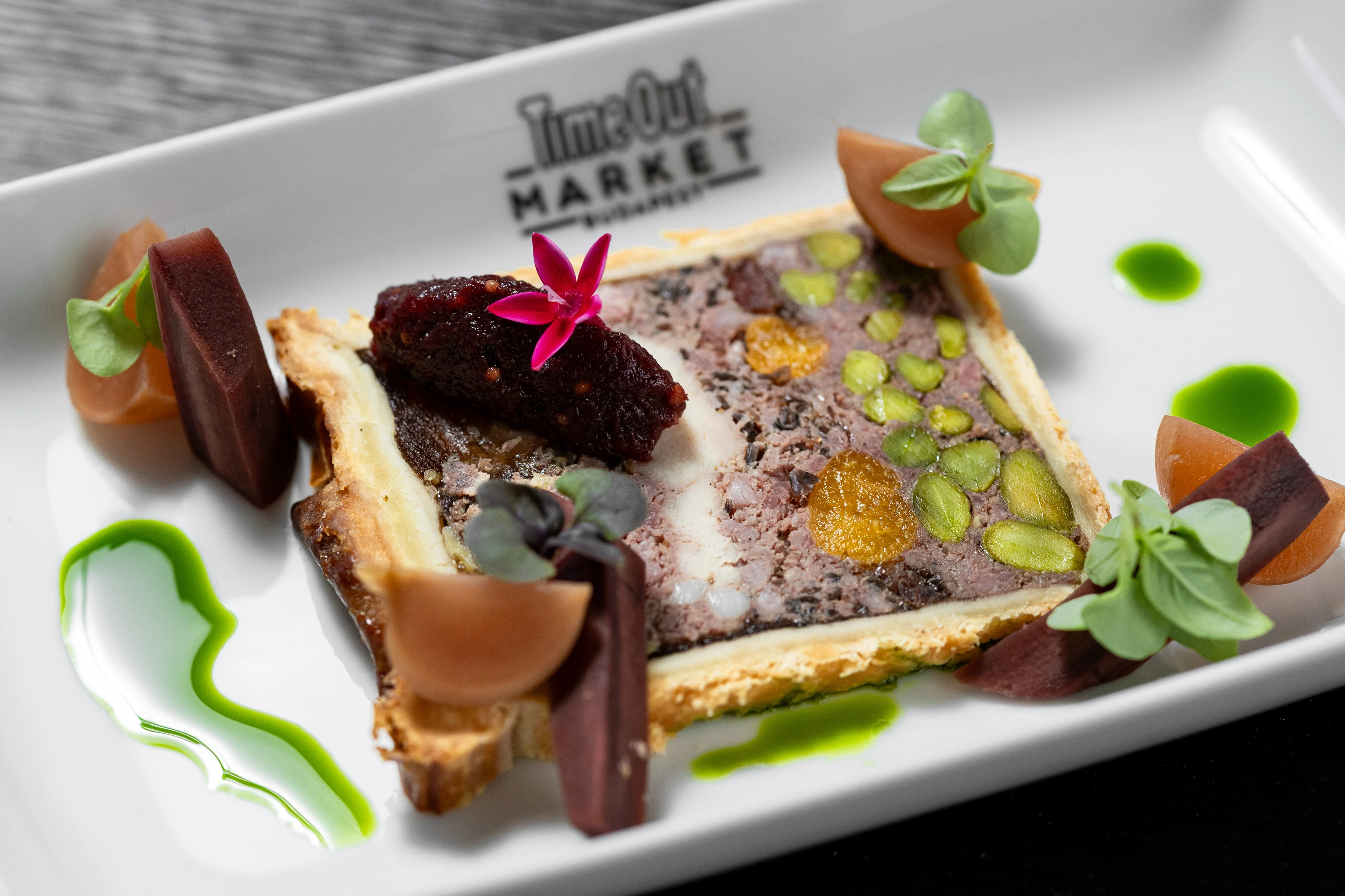 M'EAT by R&aacute;cz Jenő - Signature Dish