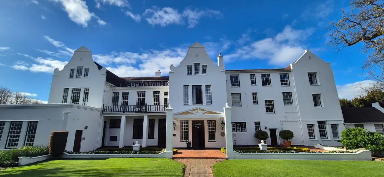 The Cellars-Hohenort Hotel