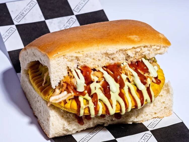 Iconic NY dishes to try at Time Out Market, Union Square