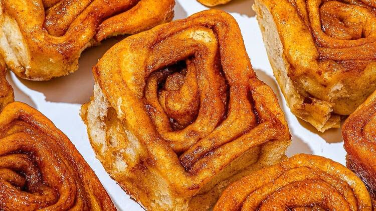 Cinnamon buns at Knaus Berry Farm