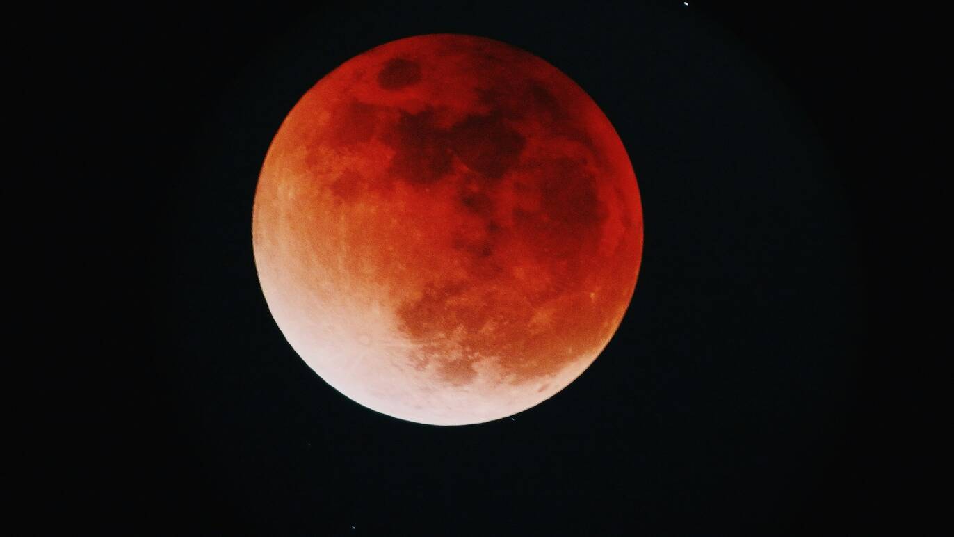 Total Lunar Eclipse Australia 2026: How to see the blood moon tonight