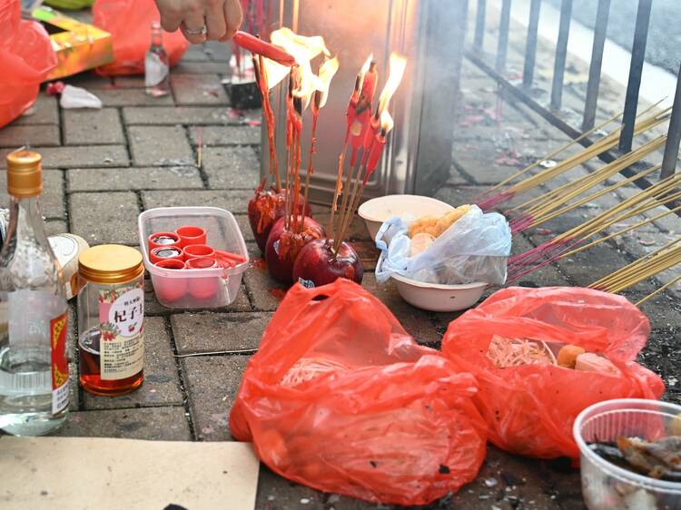 Hungry Ghost Festival offerings