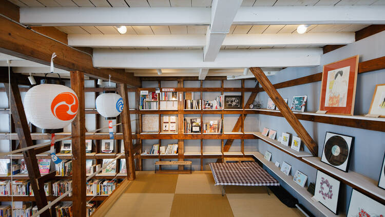 リーディンライティン ブックストア