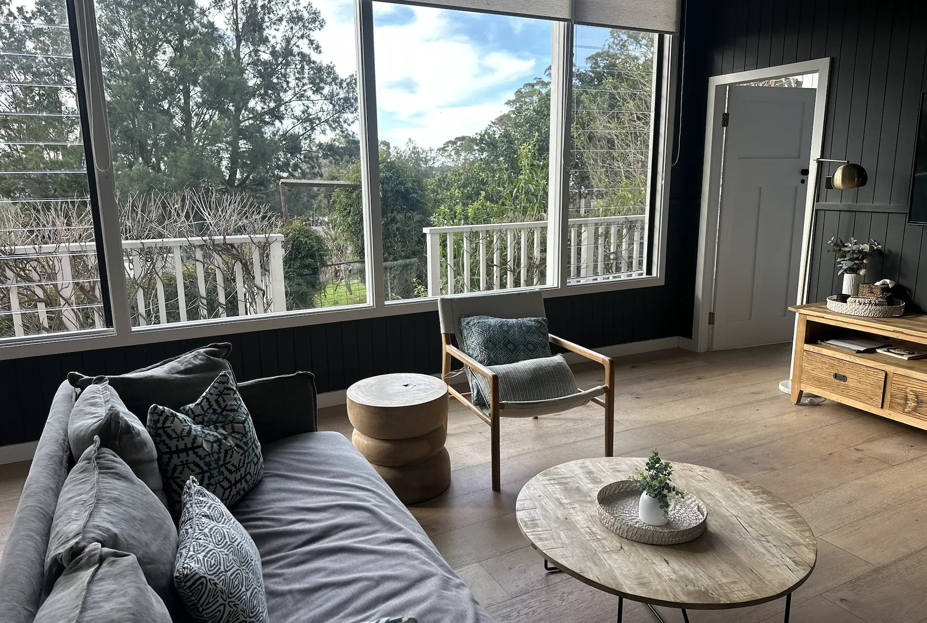 The living room of the Farm Cottage