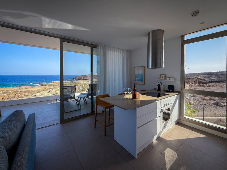 Kora Nivaria Beach