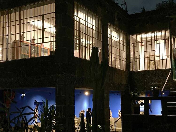 Noche Azul, descubre otra cara de la Casa Azul de Frida Khalo con estas visitas nocturnas