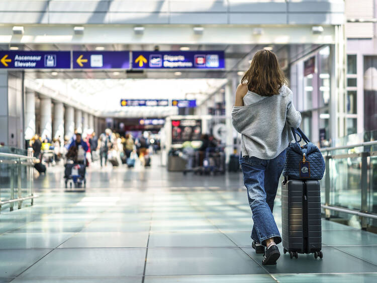 YUL Montreal-Trudeau International Airport issues warning to travellers