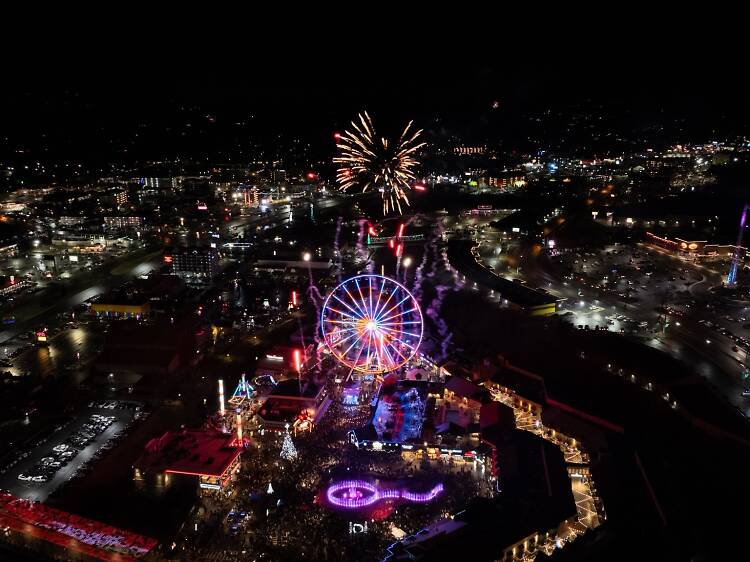 New Year’s fireworks at the Island Pigeon Forge, TN