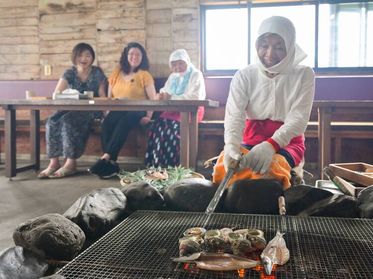 Visit the Ama village for a meal