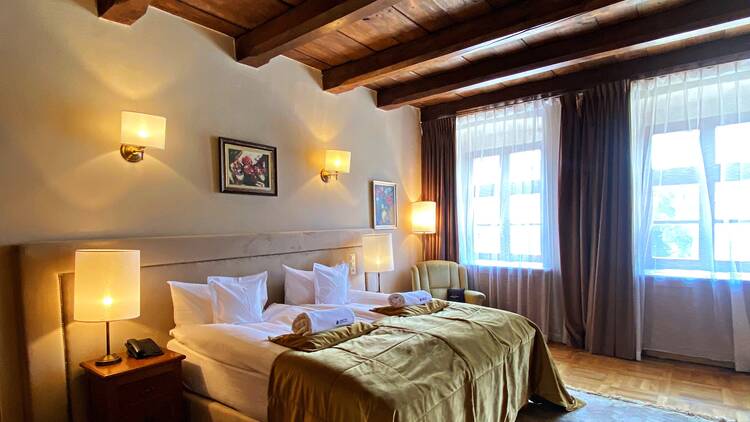 A photo of the executive suite at the Rubinstein Hotel