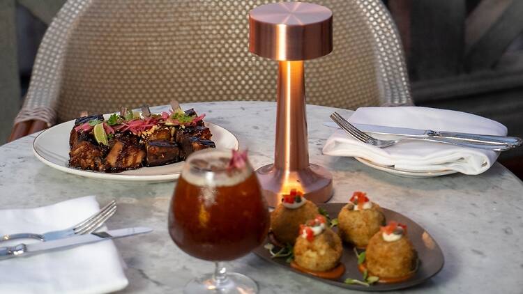 Alvear Roof Bar