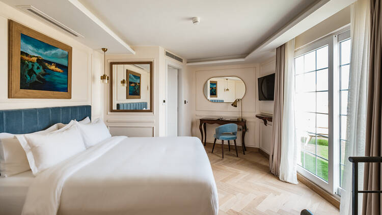 Palazzo Castagna, bedroom